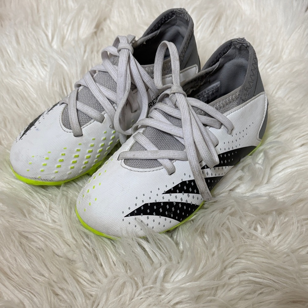 ☀️KIDS SALE☀️ Reebok Kids White,Neon Soccer Sneakers